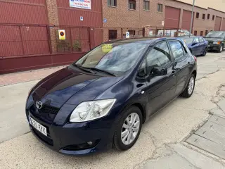 TOYOTA AURIS 2.0 D4D DIESEL