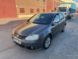 VOLKSWAGEN GOLF 2.0 TDI